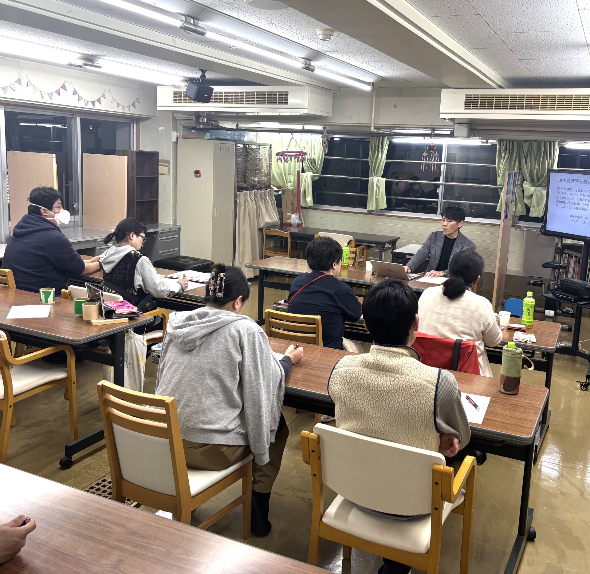 [「〆」は虐待防止で！] 令和７年度の学園内研修は、無事、すべて終了：３月25日(水)