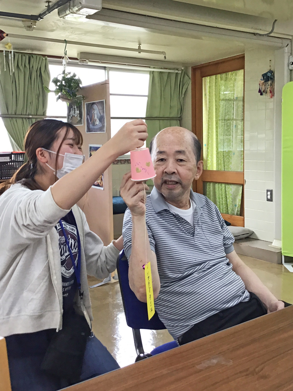 [用意周到！] 今月のホリデー日課は夏に向けての「風鈴づくり」：５月23日(土)