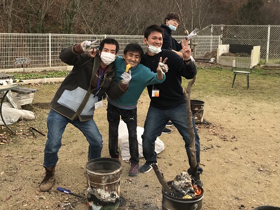 クリスマスイブなのに焼き芋大会！【12月24日（木）】