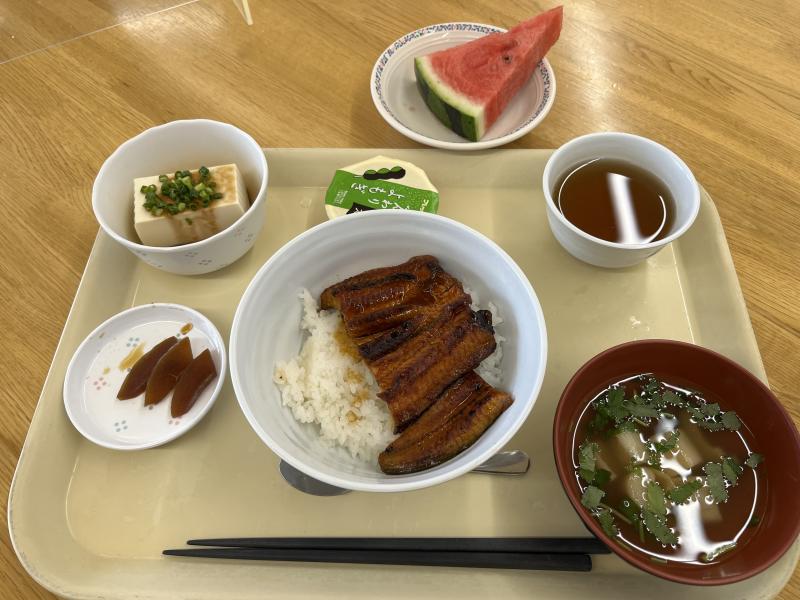 昨年は「うな牛」でしたが今年は「鰻丼」で！　7月27日（木）