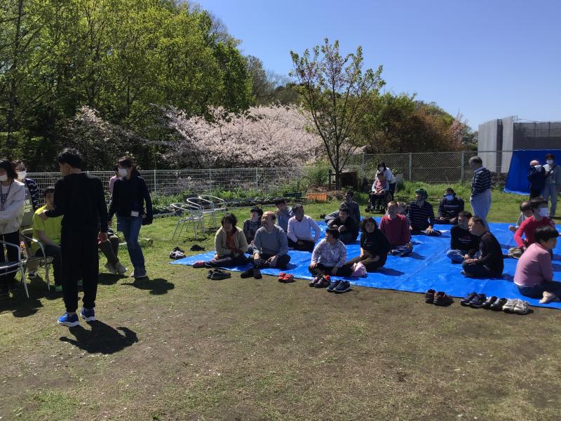 学園、グループホーム、それぞれで、お花見を楽しみました！ ～ ４月10日