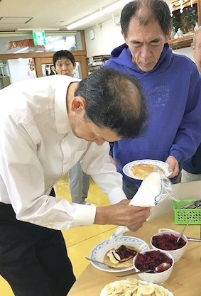 [ホリデー日課 ! ]　「クレープ?」、「ホットケーキ?」、それは気持ちの問題 !：４月26日(土) 3