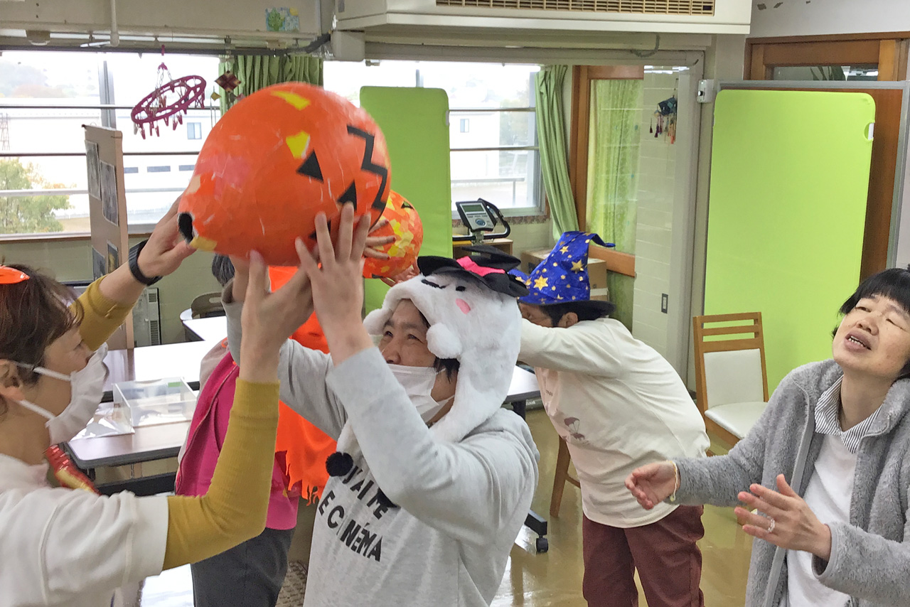 [ホリデー日課(その２)] ハロウィンと運動会シーズンにちなんで… ：10月25日(土) 5