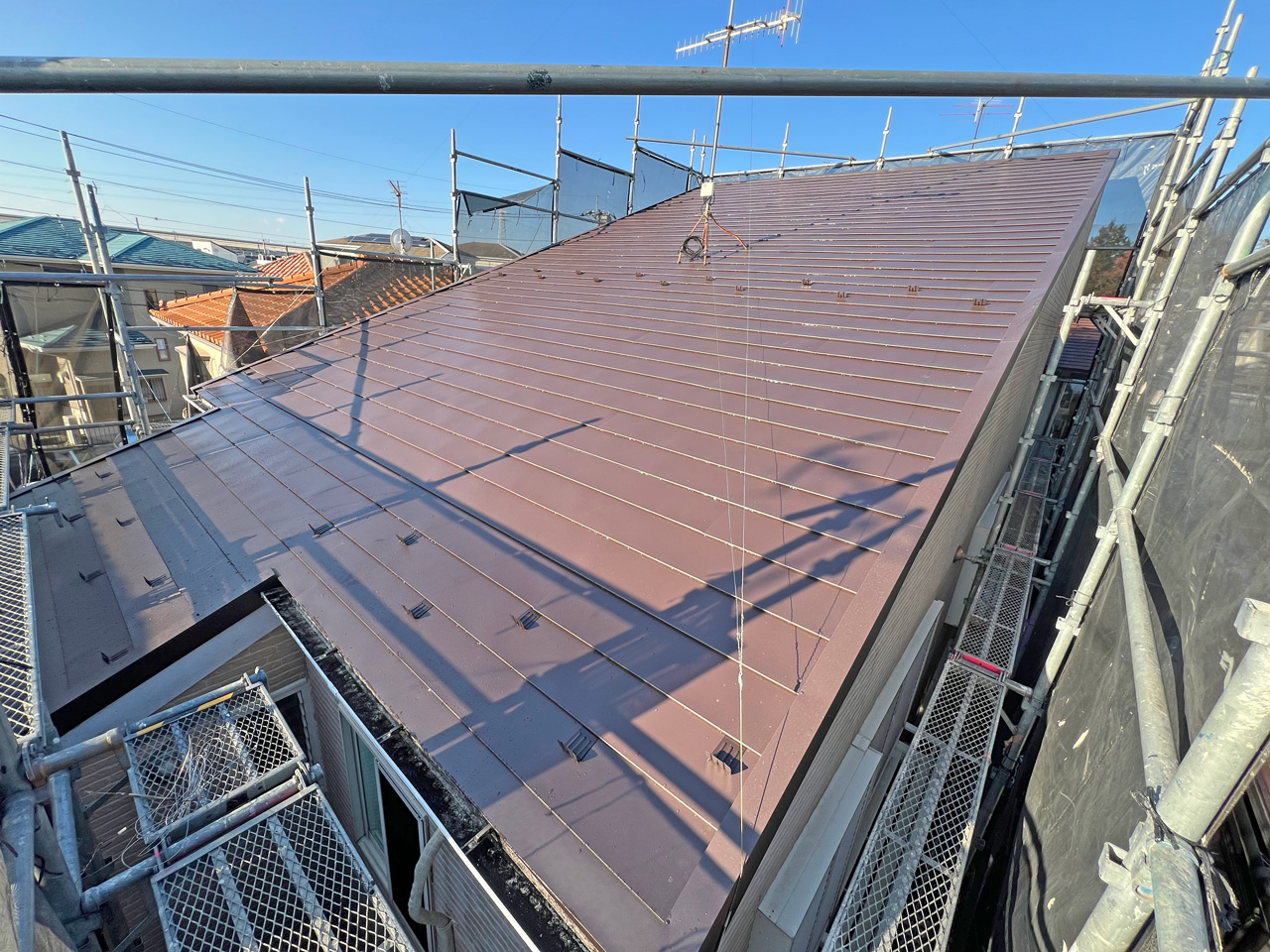 [大規模修繕！] GHあずさ寮の屋根等を全面改装！：11月21日(金)～12月14日(日) 2