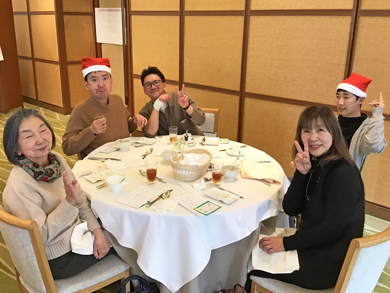 [クリスマス会！] 入所、GH、通所、それぞれで盛り上がりました：12月20日(土)など 2