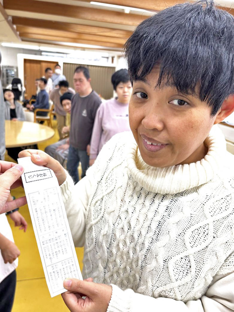 [年の初めの運試し！] ふれあい会にて、おみくじ大会を行いました！：１月７日(水) 3