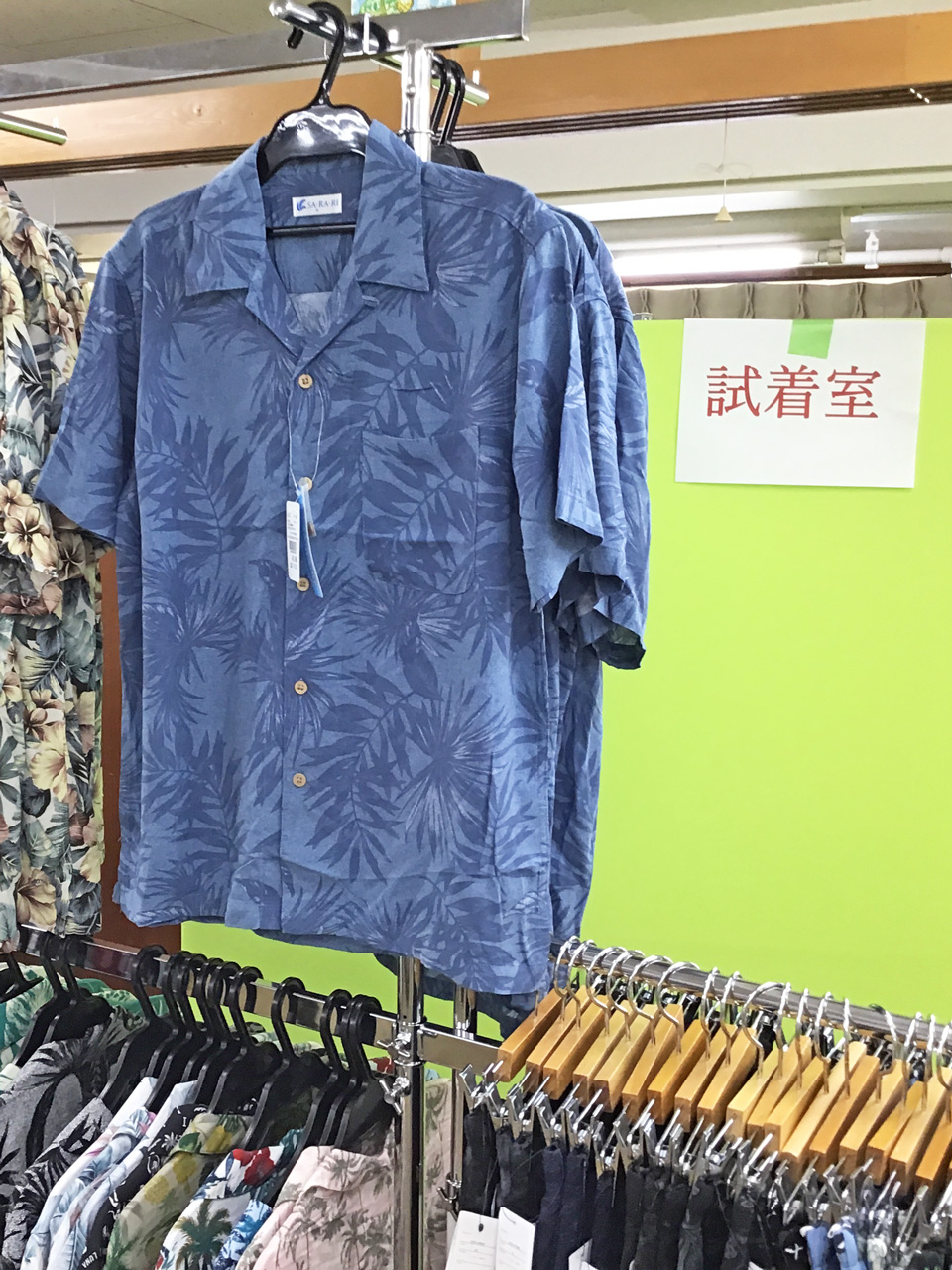 [衣替え] 夏を前に、今年も衣類の「出前販売」を実施しました：６月30日(火) 5
